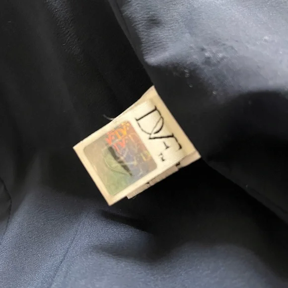 Diane Von Furstenberg Vinley Silk Blazer - Picture 7 of 8